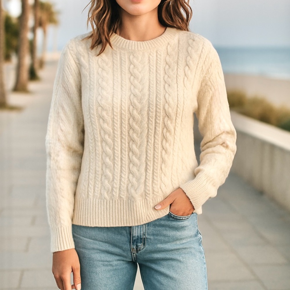 Vineyard Vines Cashmere Cable Crew Neck Sweater
